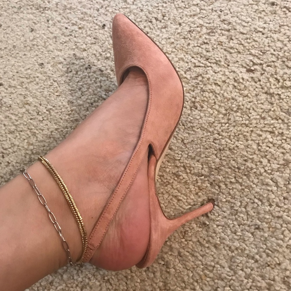 ⛔️SOLD⛔️  NWT Manolo Blahnik Allura Blush Suede - Picture 2 of 4